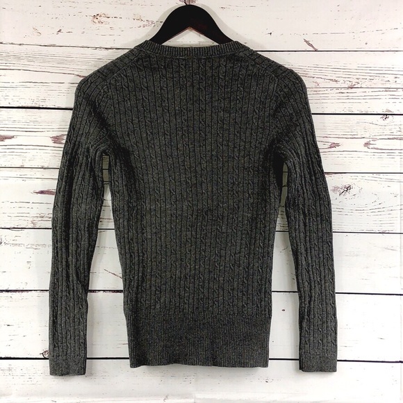 Tommy Hilfiger sweater - Picture 2 of 5